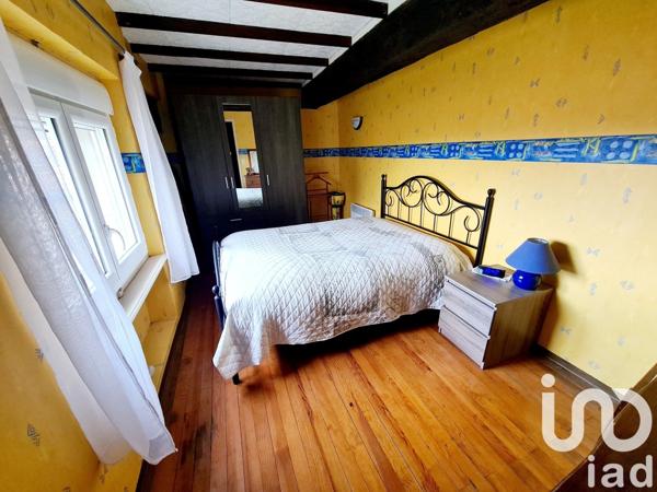 Maison 7 pièces de 150 m² à Aiguefonde (81200)