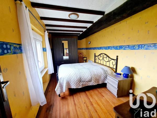 Maison 7 pièces de 150 m² à Aiguefonde (81200)