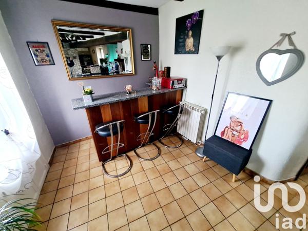 Maison 7 pièces de 150 m² à Aiguefonde (81200)