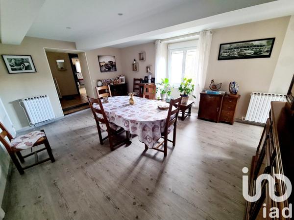 Maison 7 pièces de 150 m² à Aiguefonde (81200)