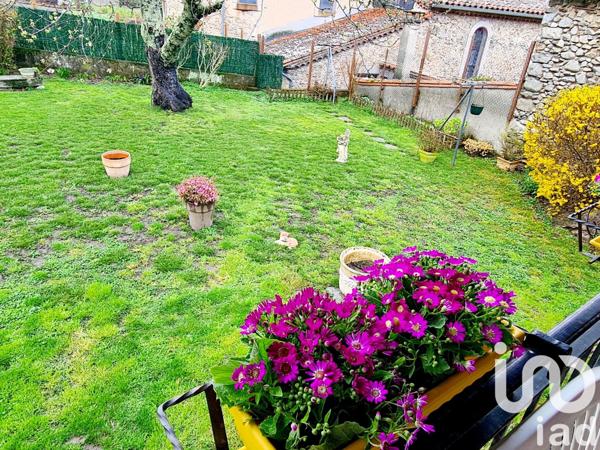 Maison 7 pièces de 150 m² à Aiguefonde (81200)