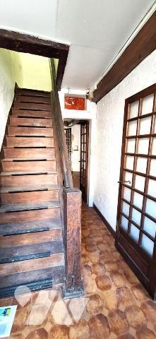 VIC-FEZENSAC, Maison de ville 77 m² + cave jardin