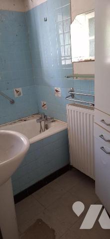 VIC-FEZENSAC, Maison de ville 77 m² + cave jardin