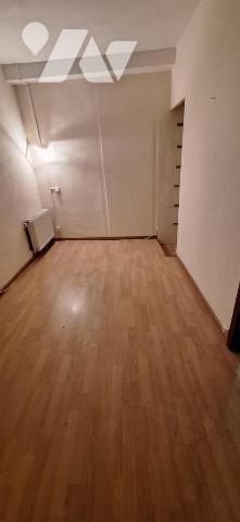 VIC-FEZENSAC, Maison de ville 77 m² + cave jardin