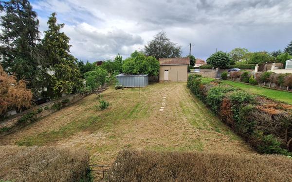 Maison à vendre    5 pièces • 88,50 m2 Néris-les-Bains