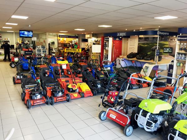 A vendre fonds de commerce et réparation de motoculteurs et cycles , Cosse le vivien A vendre fonds de commerce et réparation de motoculteurs et cycles , Cosse le vivien