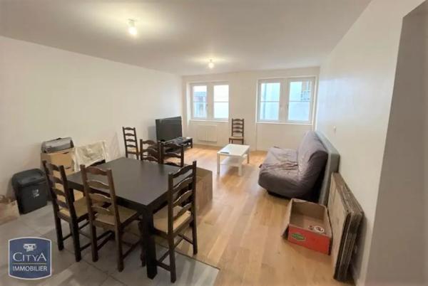 Appartement à louer 3 pièces 64.7m²