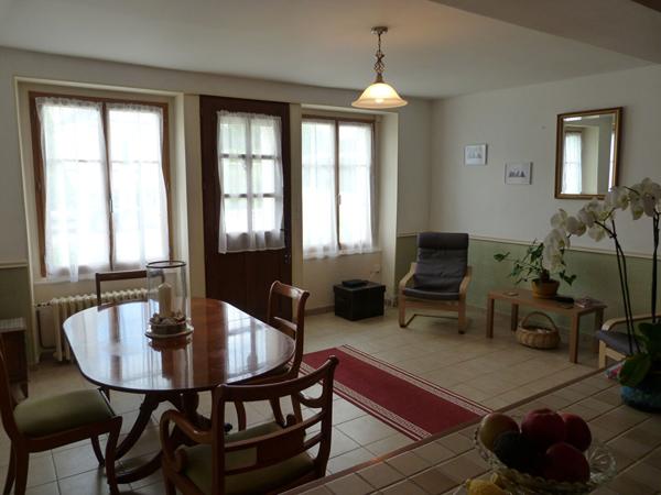 Maison - 4 chambres - SUD de POUANCE , Ombree d anjou Maison - 4 chambres - SUD de POUANCE , Ombree d anjou