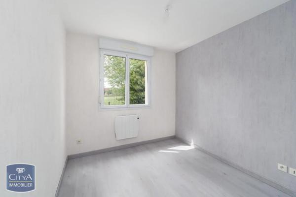 Maison à louer 4 pièces 78.6m² Vendat (03110)