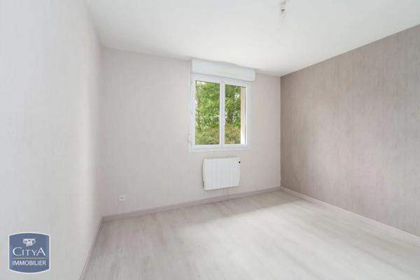 Maison à louer 4 pièces 78.6m² Vendat (03110)