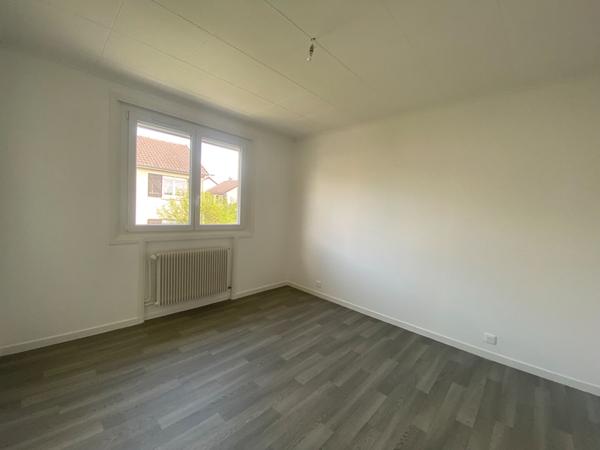 Location maison près de Châlons-en-Champagne - 4 pièce(s) - 83 m² - 890 € / mois