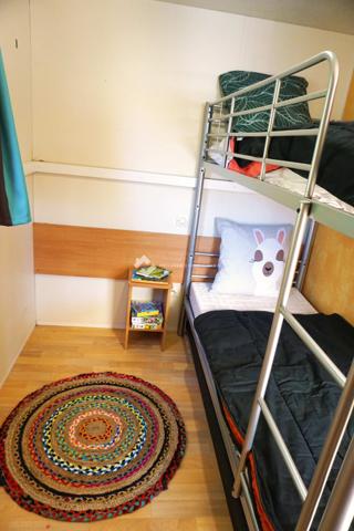 Mobil-home Cosy au Bord du Lac – Caurel