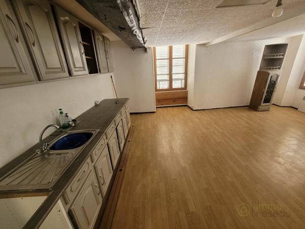 Restaurant à CHAUMES EN BRIE (77390)