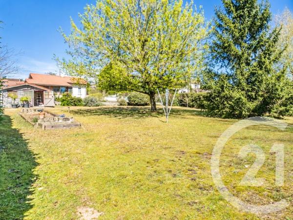 Terrain à vendre  1085 m 2   MONTMERLE SUR SAONE  - 01