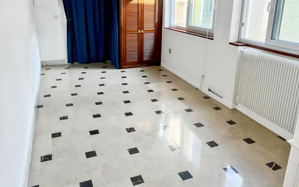 Appartement à vendre    5 pièces • 147 m2 Lyon 2