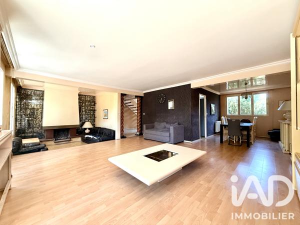 Maison à vendre 7 pièces 190 m² Villecresnes