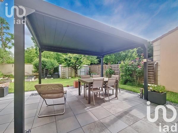 Maison 7 pièces de 151 m² à Bailly-Romainvilliers (77700)