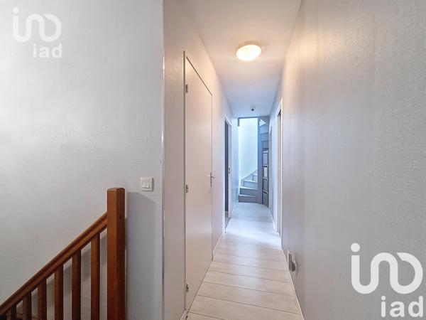 Maison 7 pièces de 151 m² à Bailly-Romainvilliers (77700)