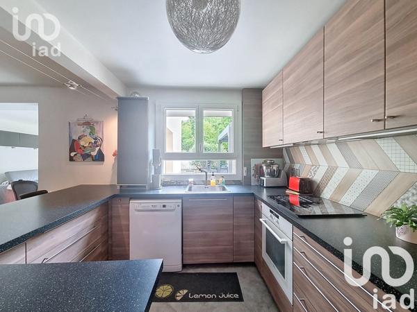 Maison 7 pièces de 151 m² à Bailly-Romainvilliers (77700)