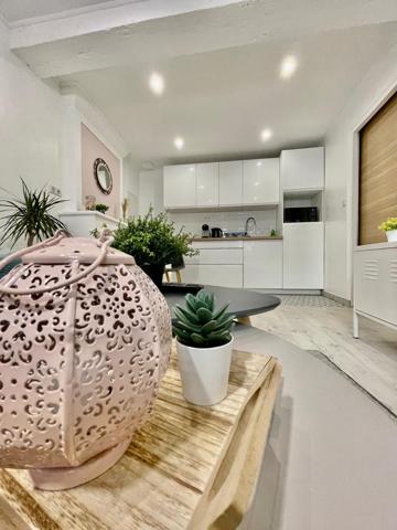 Immeuble 5 pièces - 104 m²