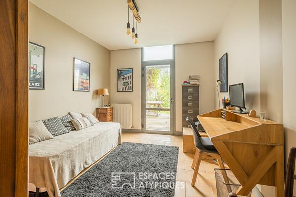 L’harmonie contemporaine au coeur de Caudéran avec piscine et garage