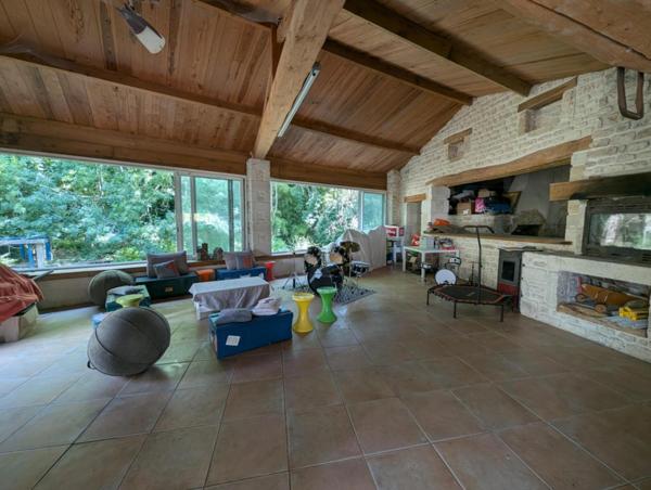 Spacieuse maison esprit Loft en bord de Sèvre