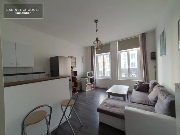 F2 LUMINEUX A VENDRE - LILLE GAMBETTA - 30.5 m 2 - 156 000 €