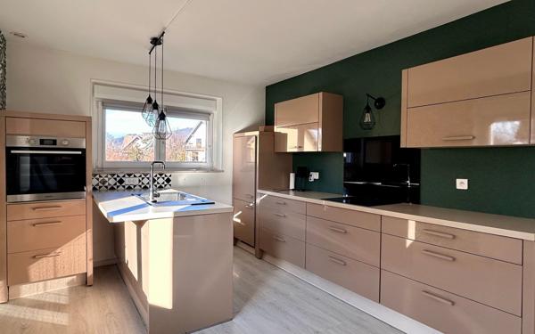 Maison à vendre    4 pièces • 100,60 m2 Vieux-Thann