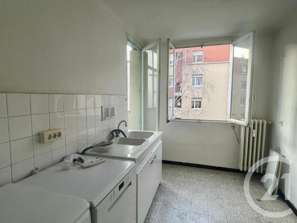 Appartement F3 à vendre  3 pièces - 56 m2 ST ETIENNE - 42