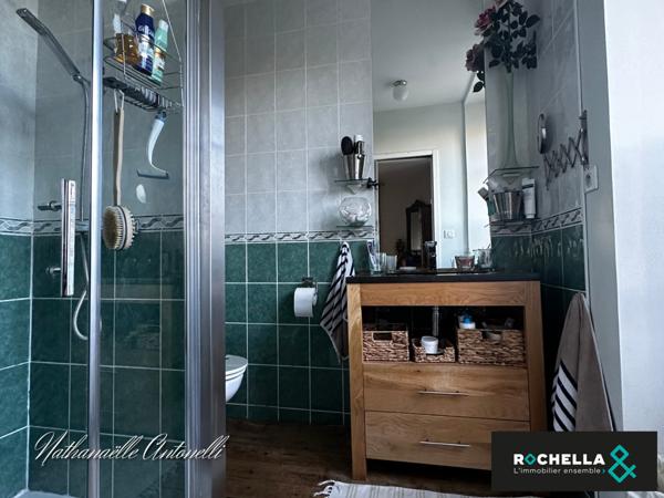 MAISON EN PIERRE ST JEAN D'ANGELY