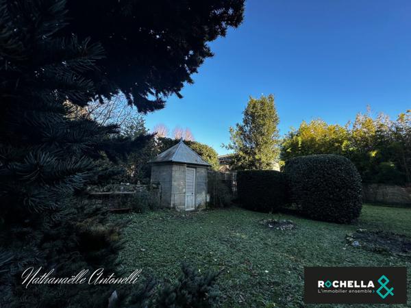 MAISON EN PIERRE ST JEAN D'ANGELY