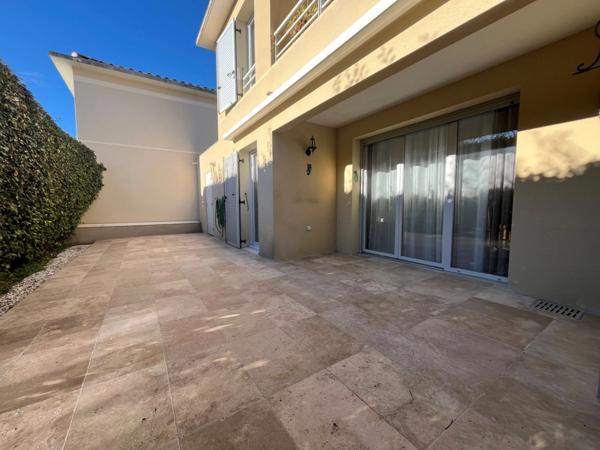 LA ROQUETTE SUR SIAGNE MAISON 4P 85 M2 GARAGE PARKING