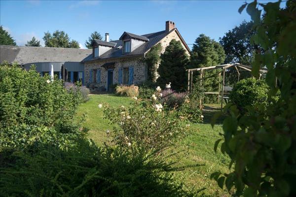 Maison à vendre |  Chamberet |  3 pièces | 186 m²