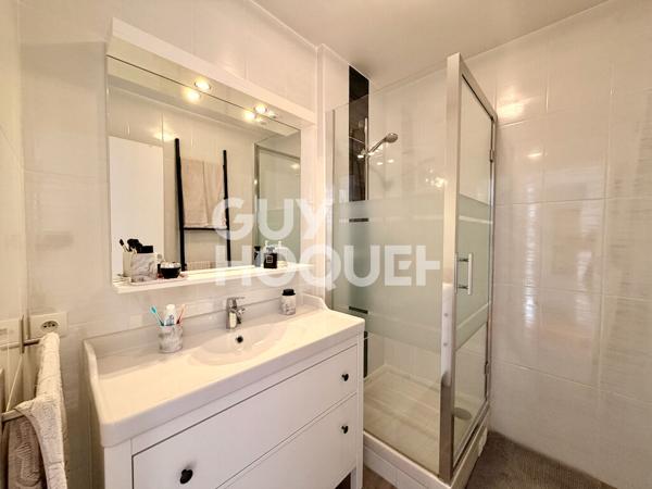 Appartement Courbevoie 2 pièces 55.5 m2