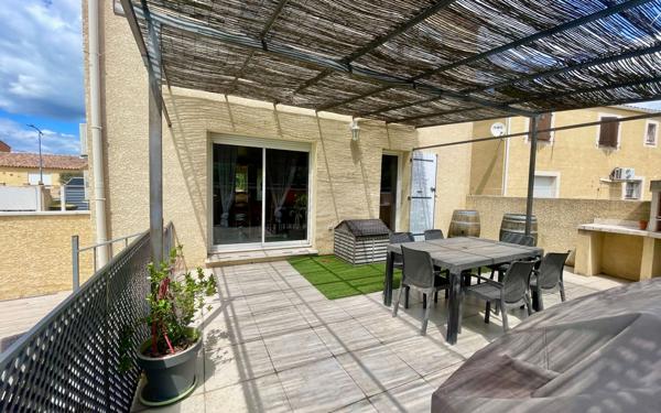 Maison à vendre    4 pièces •  Saint-Gilles