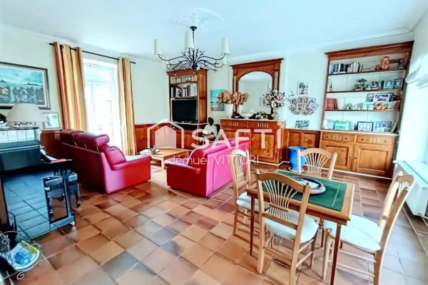 Propriété spacieuse avec dépendance et terrain clos