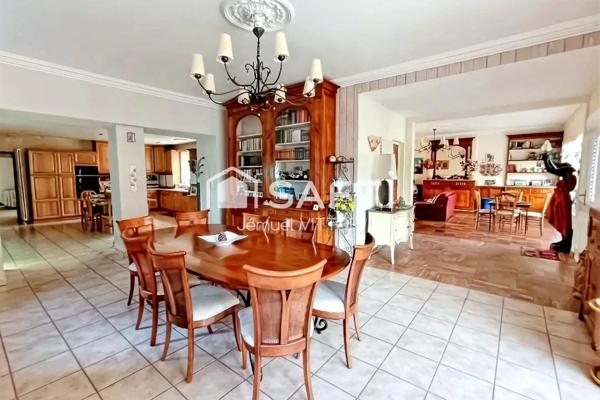 Propriété spacieuse avec dépendance et terrain clos