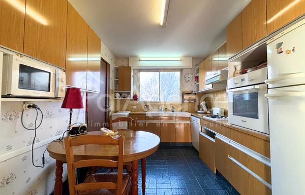 Appartement T5 - Centre-ville - Aperçu mer