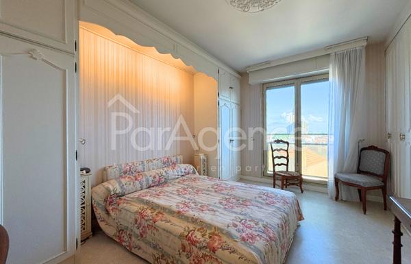 Appartement T5 - Centre-ville - Aperçu mer