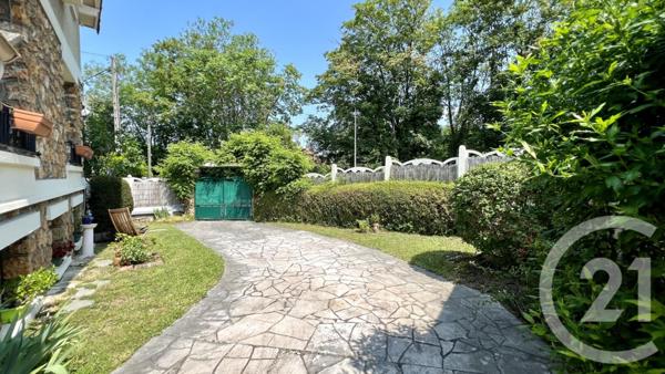 Maison à vendre  5 pièces - 120 m2 ST OUEN L AUMONE - 95