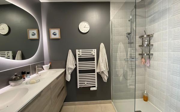 Appartement à vendre    5 pièces • 129 m2 Mauguio