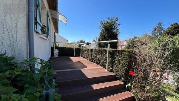 Maison à vendre à Luynes dans l'Indre-et-Loire (37230), ref : 999/3758   
LUYNES