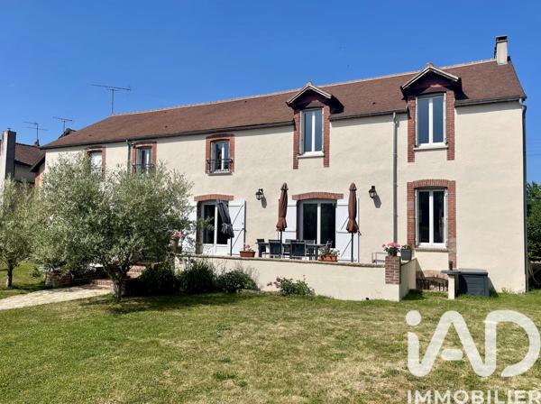 Maison à vendre 11 pièces 265 m² Montereau-Fault-Yonne