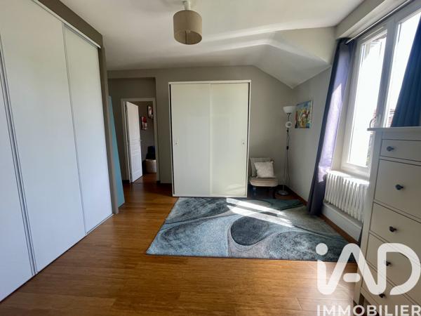 Maison à vendre 11 pièces 265 m² Montereau-Fault-Yonne