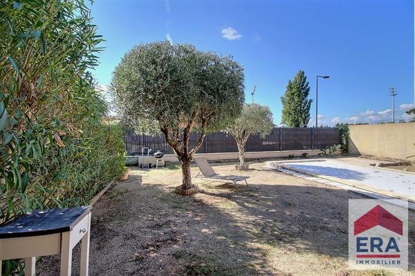 Maison Orange 4 pièces 91 m² - 3 chambres - Jardin - Piscine - Garage