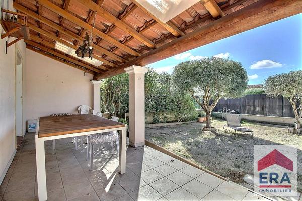 Maison Orange 4 pièces 91 m² - 3 chambres - Jardin - Piscine - Garage