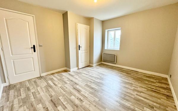 Maison à vendre    6 pièces •  La Chapelle-Saint-Mesmin