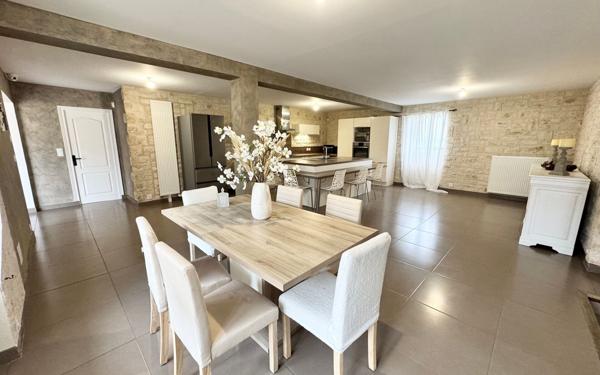 Maison à vendre    6 pièces •  La Chapelle-Saint-Mesmin