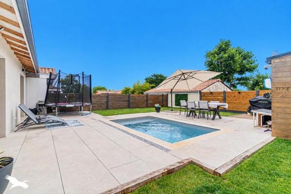 Maison 310 000 € Castelnau-de-Médoc 5 p 100 m² DPE A