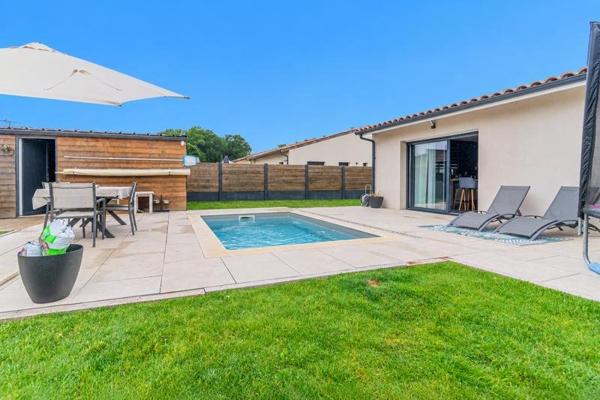 Maison 310 000 € Castelnau-de-Médoc 5 p 100 m² DPE A